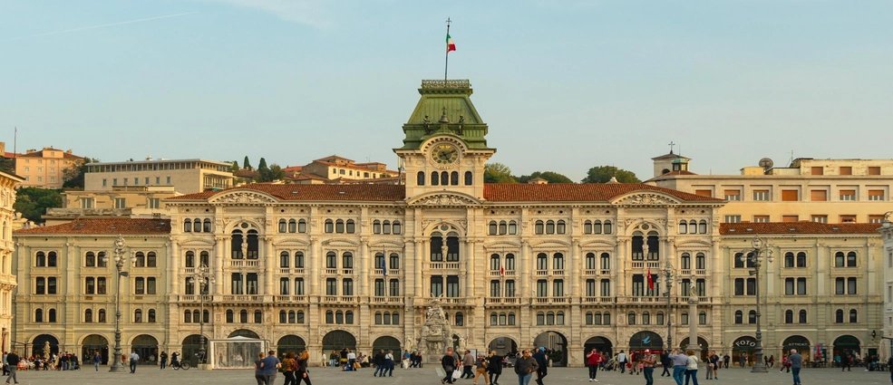 Piazza Unità d’Italia, em Trieste, cidade anfitriã das ECPR Joint Sessions 2027